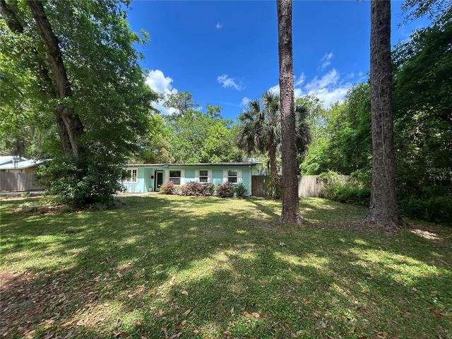 816 NE 9TH AVENUE, Gainesville, FL 32601