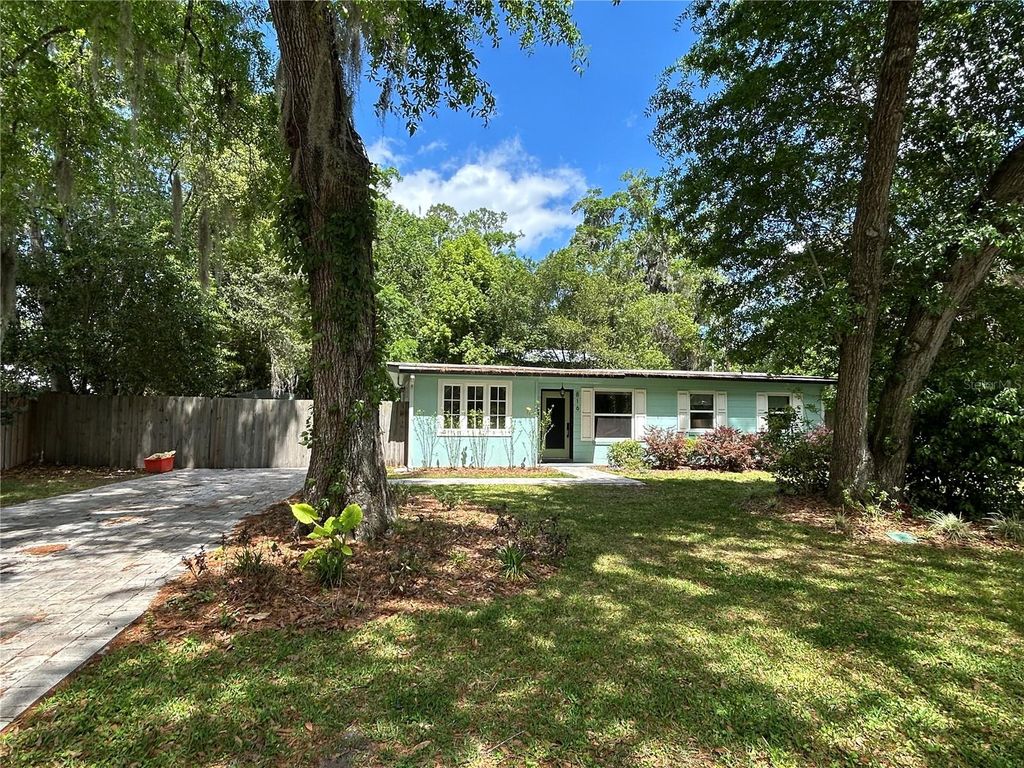 816 NE 9TH AVENUE, Gainesville, FL 32601