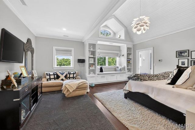 39 Countryside Lane, St Louis, MO 63131