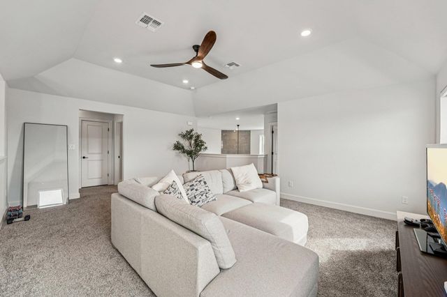 535 Trout River RD, Kyle, TX 78640