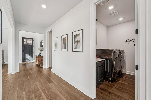 535 Trout River RD, Kyle, TX 78640