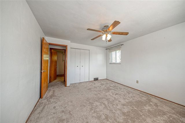 563 MEADOWVALE DRIVE, Harmar, PA 15024