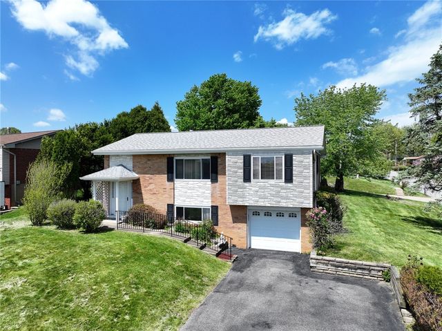 563 MEADOWVALE DRIVE, Harmar, PA 15024