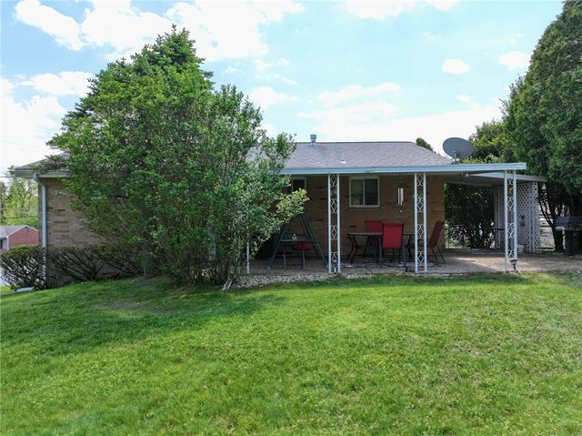 563 MEADOWVALE DRIVE, Harmar, PA 15024