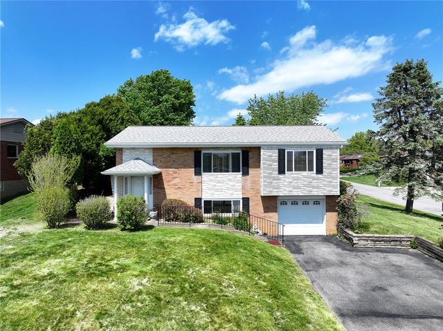 563 MEADOWVALE DRIVE, Harmar, PA 15024