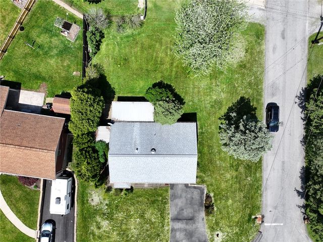 563 MEADOWVALE DRIVE, Harmar, PA 15024