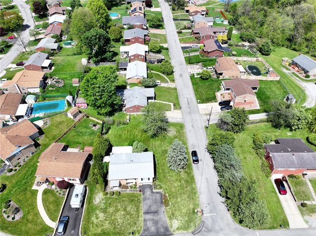 563 MEADOWVALE DRIVE, Harmar, PA 15024
