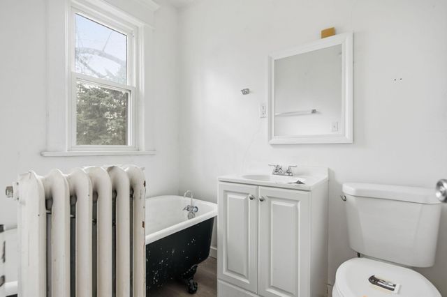 658 Edmund Avenue, Saint Paul, MN 55104