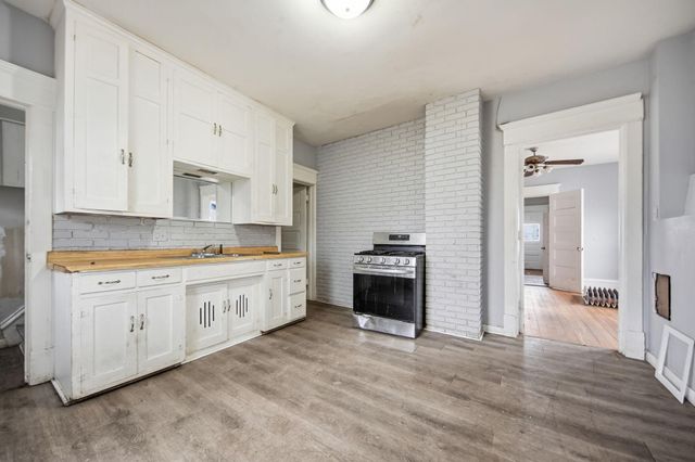 658 Edmund Avenue, Saint Paul, MN 55104