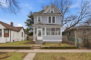 658 Edmund Avenue, Saint Paul, MN 55104