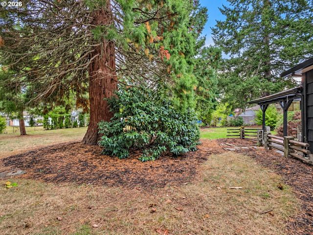 11425 Sw GREENBURG Rd, Tigard, OR 97223