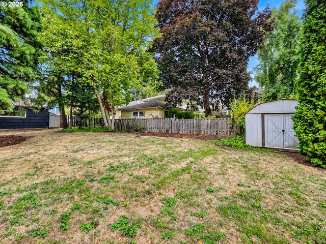 11425 Sw GREENBURG Rd, Tigard, OR 97223