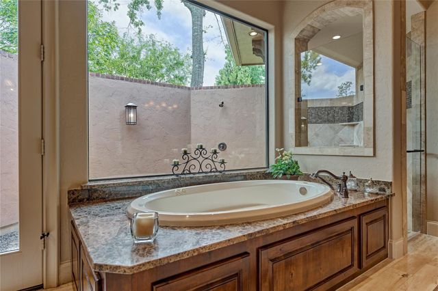 24803 Pearl Crest Lane, Spring, TX 77389