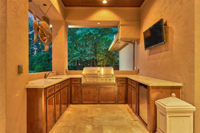 24803 Pearl Crest Lane, Spring, TX 77389