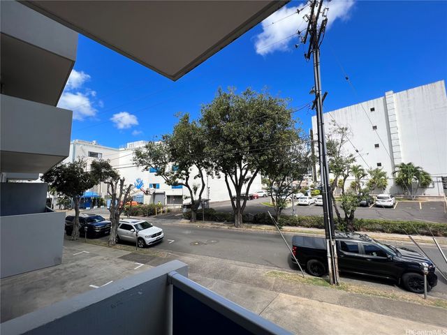1545 Liona Street 204, Honolulu, HI 96814