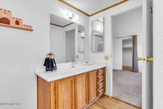 2360 S Double O Place, Tucson, AZ 85713