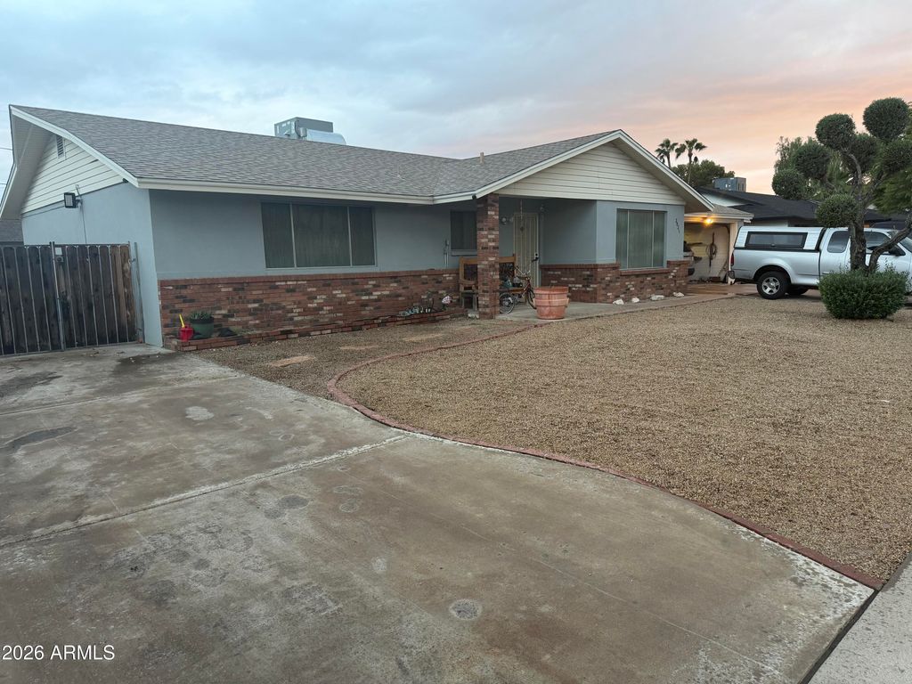 3931 E DESERT COVE Avenue, Phoenix, AZ 85028 — photo 2
