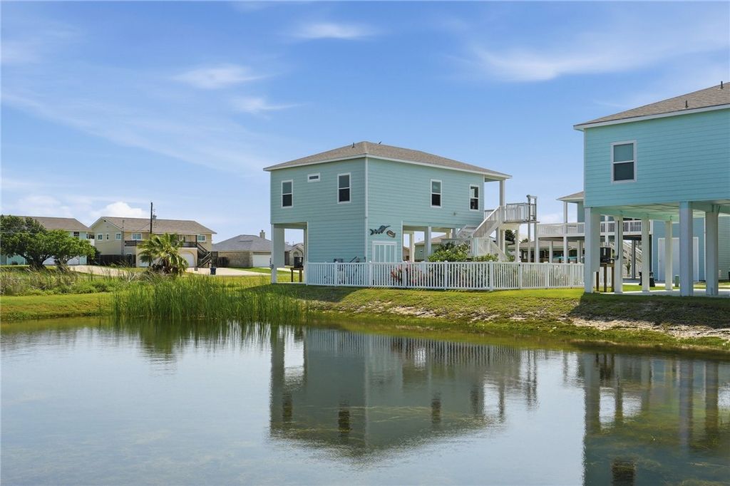 108 Bonaire, Rockport, TX 78382 — photo 3