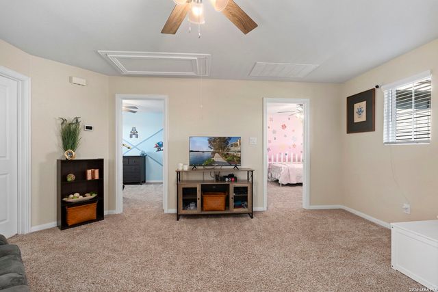 157 Foxhound, San Antonio, TX 78253