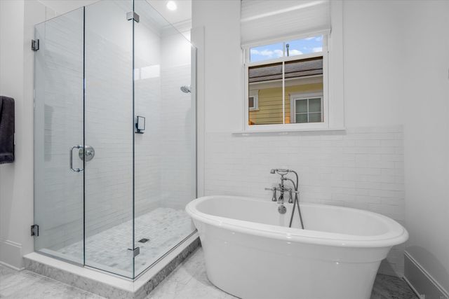 5042 Mimosa St, Baton Rouge, LA 70808