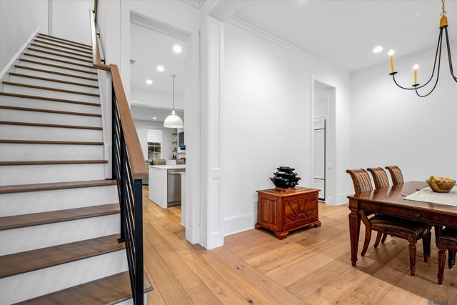 5042 Mimosa St, Baton Rouge, LA 70808