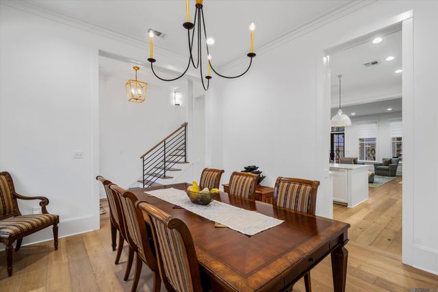 5042 Mimosa St, Baton Rouge, LA 70808