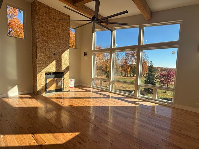 136 Mooney Way, Kewadin, MI 49648