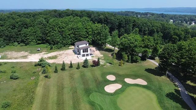 136 Mooney Way, Kewadin, MI 49648