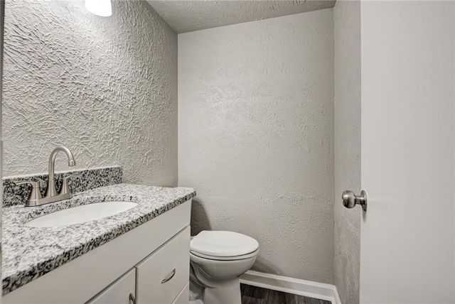 8009 Golden Oaks Road, Oklahoma City, OK 73127