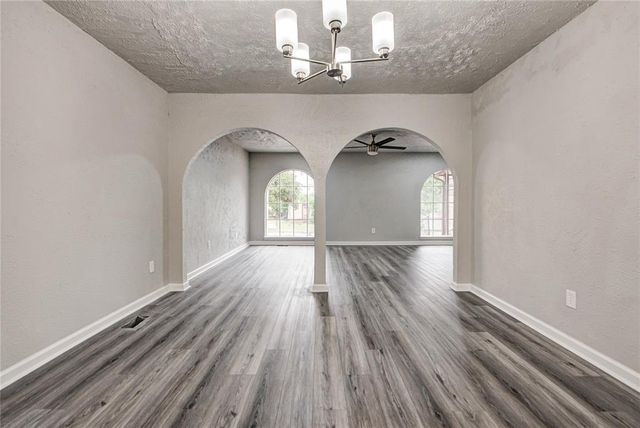 8009 Golden Oaks Road, Oklahoma City, OK 73127