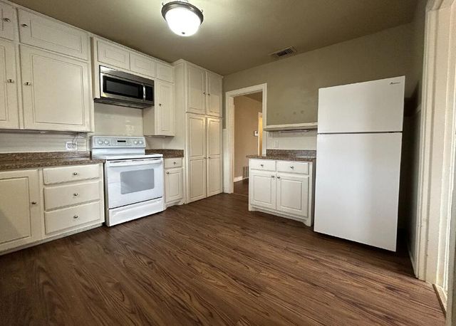 3323 22nd Street, Lubbock, TX 79410