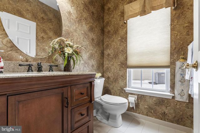 15 KRESSON CT, Berlin, NJ 08009