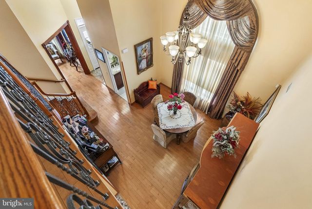 15 KRESSON CT, Berlin, NJ 08009