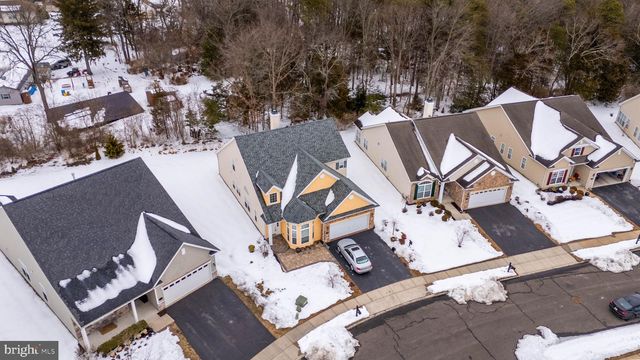 15 KRESSON CT, Berlin, NJ 08009