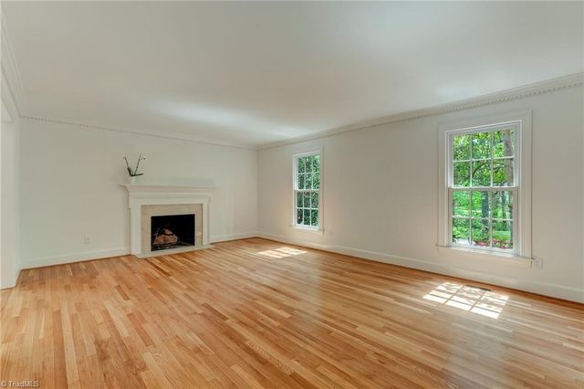 612 Willoughby Boulevard, Greensboro, NC 27408