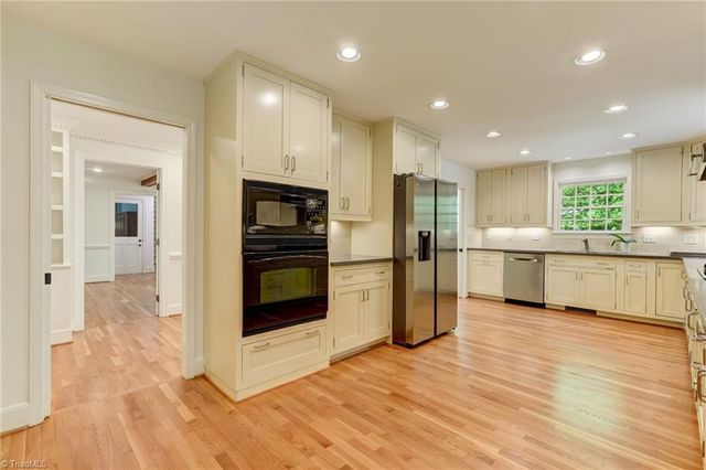 612 Willoughby Boulevard, Greensboro, NC 27408