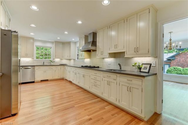 612 Willoughby Boulevard, Greensboro, NC 27408