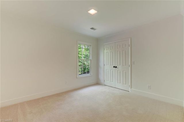 612 Willoughby Boulevard, Greensboro, NC 27408