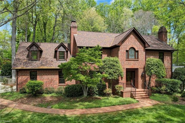 612 Willoughby Boulevard, Greensboro, NC 27408