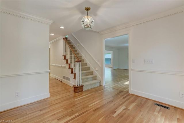 612 Willoughby Boulevard, Greensboro, NC 27408