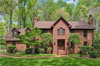 612 Willoughby Boulevard, Greensboro, NC 27408