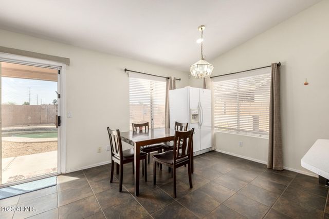 18604 N 30th Place, Phoenix, AZ 85050