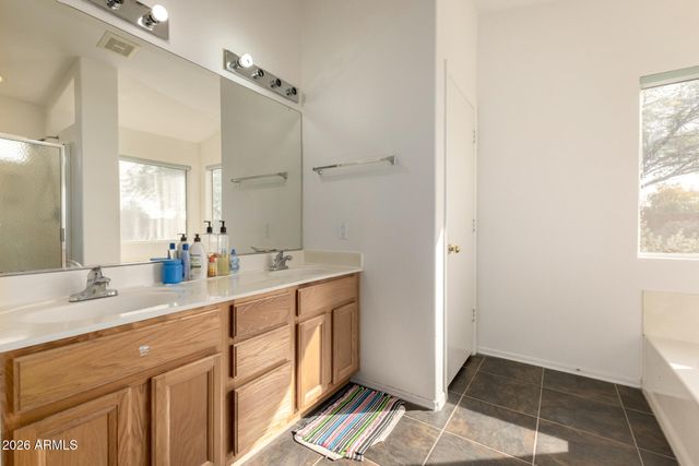 18604 N 30th Place, Phoenix, AZ 85050