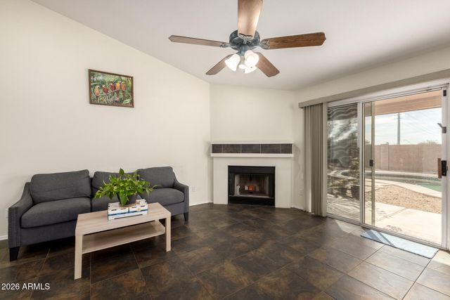 18604 N 30th Place, Phoenix, AZ 85050