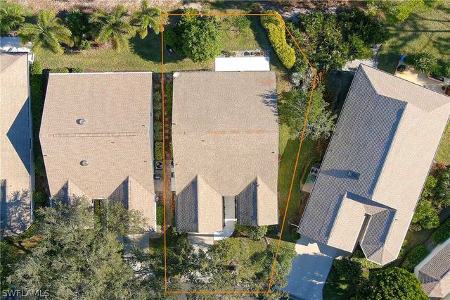 25151 Fairway Dunes CT, Bonita Springs, FL 34135