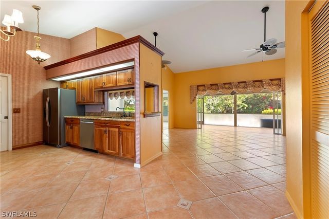 25151 Fairway Dunes CT, Bonita Springs, FL 34135