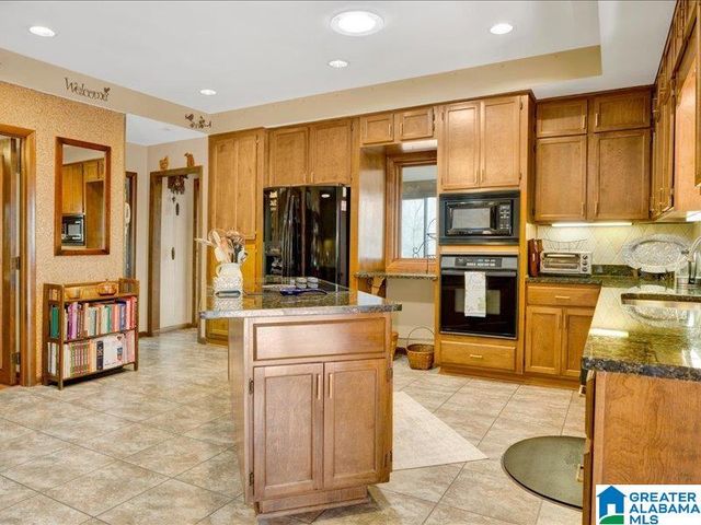 3244 VERDURE DRIVE, Hoover, AL 35226