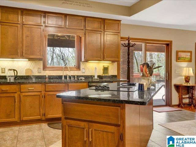 3244 VERDURE DRIVE, Hoover, AL 35226