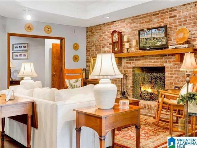 3244 VERDURE DRIVE, Hoover, AL 35226