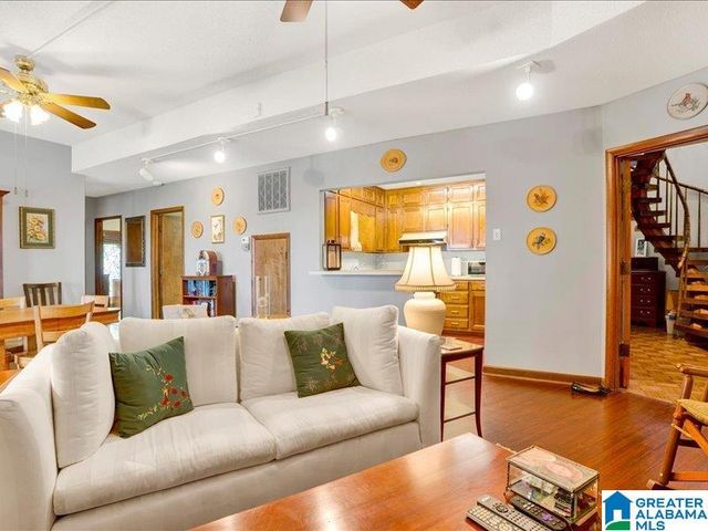 3244 VERDURE DRIVE, Hoover, AL 35226